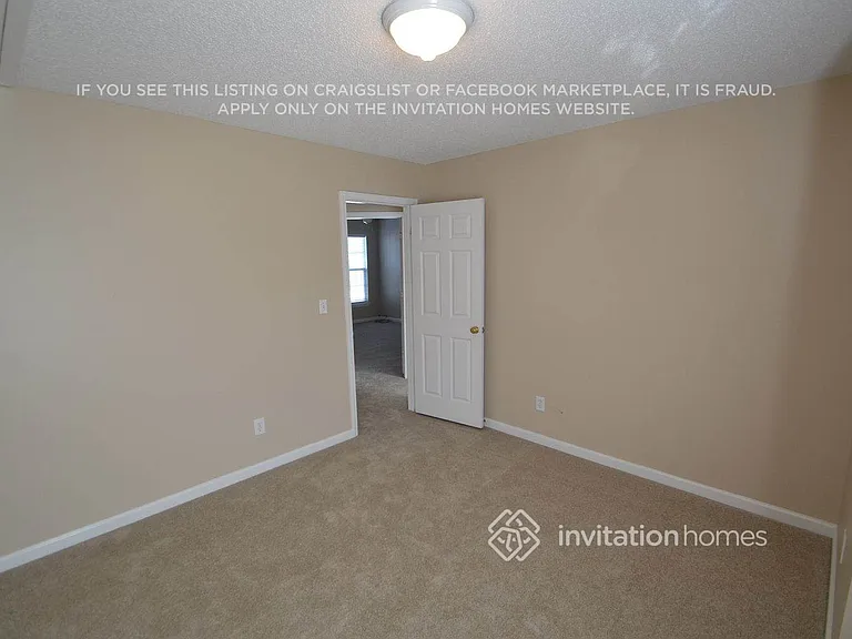 3517 Lusby Ct — Photo 9