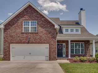 1052 Harper Dean Way, Gallatin, TN 37066
