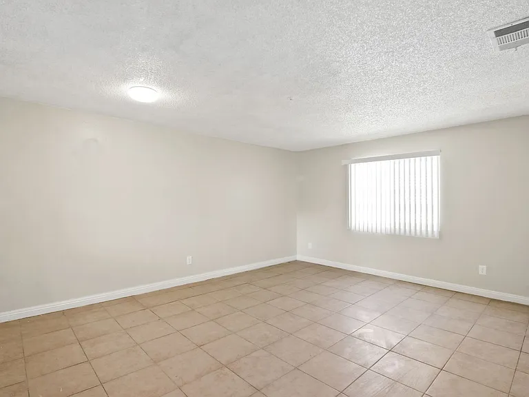 8244 Beech Avenue — Photo 3