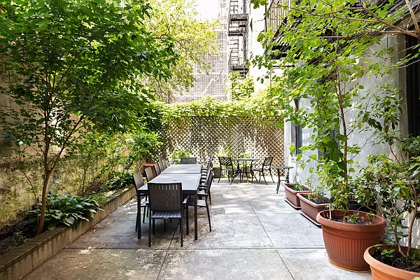 Rented by Douglas Elliman | media 11