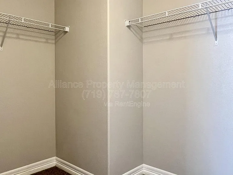 10020 Seawolf Dr — Photo 34