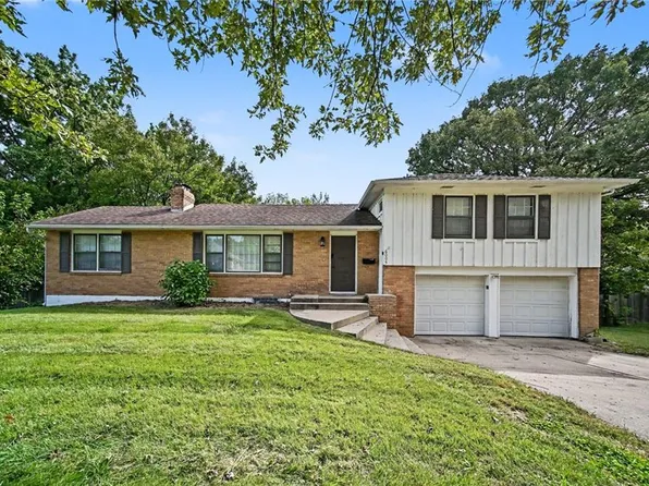 6005 Laurel Ave, Raytown, MO 64133