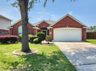 1606 Tynemouth Dr, Pasadena, TX 77504
