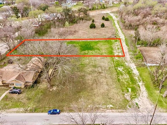 3rd image of 3126 Jessie Bell Ln