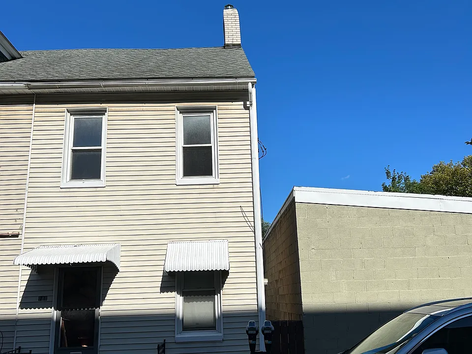 144 S Union St