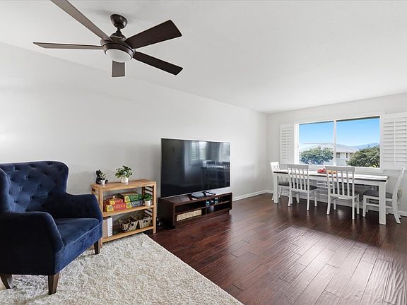 2nd image of 95-1033 Kaapeha St