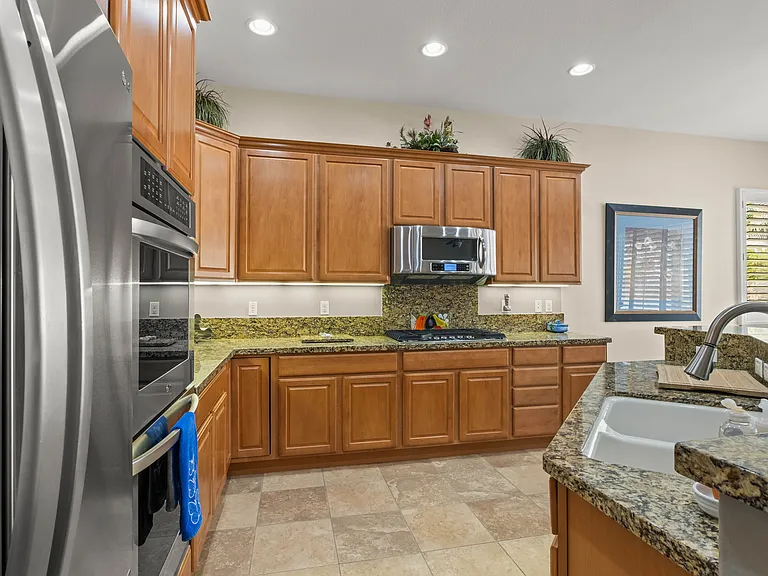 80592 Avenida Santa Eugenia — Photo 11