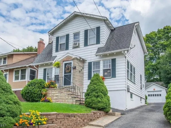 15 Floyd Rd, Verona Twp., NJ 07044