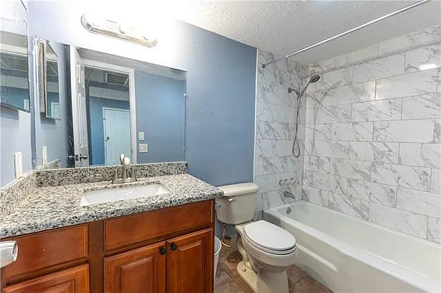 6300 Riverside Dr — Photo 11