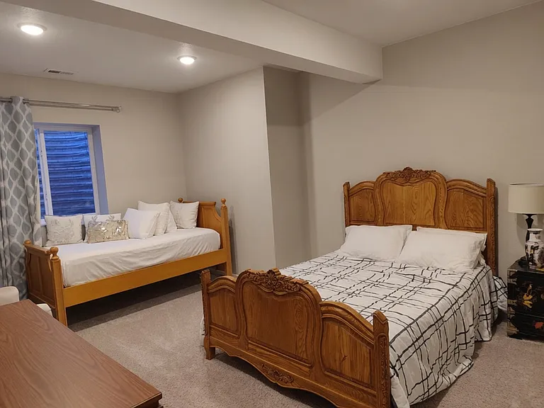 Bedroom 4, basement