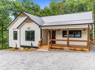 64 Nickel Ln, Ellijay, GA 30540