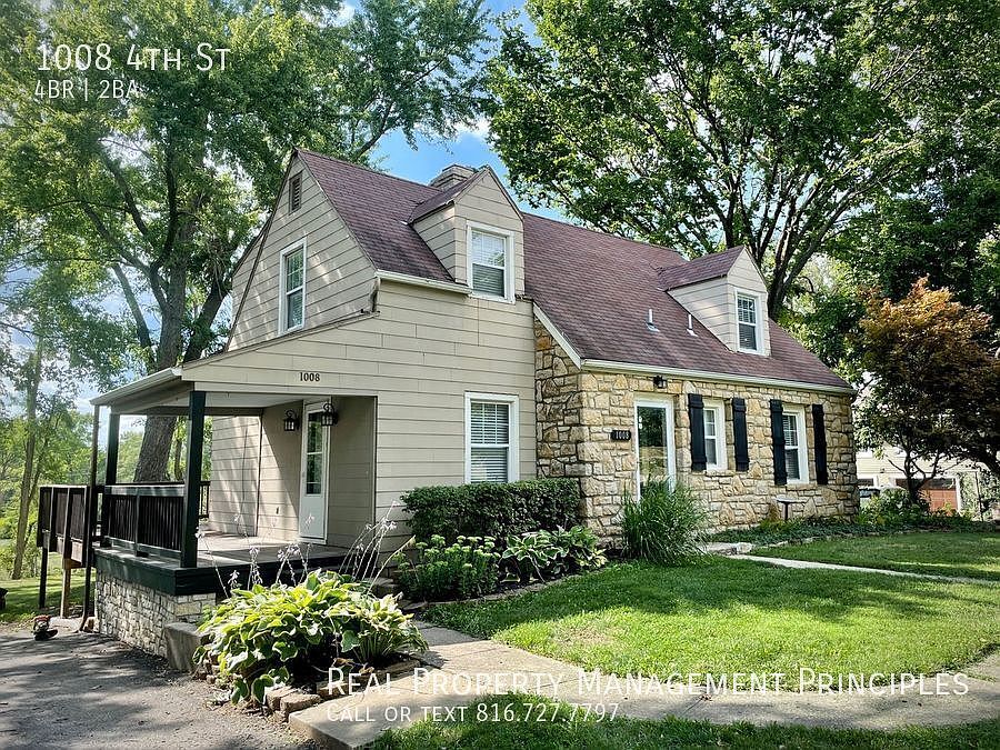 1st image of 1008 4th St