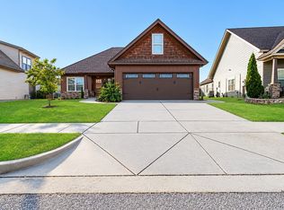 21 Calcite Ln, Pike Road, AL 36064