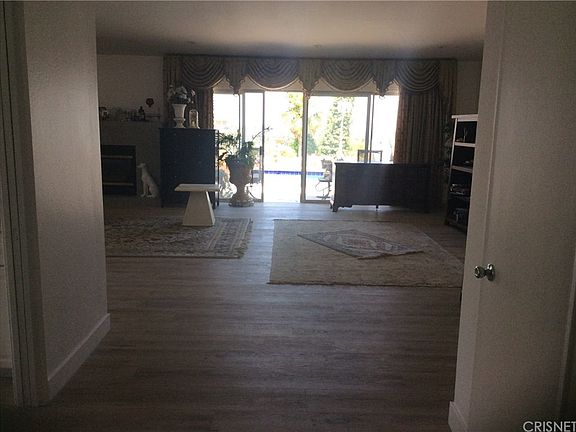3rd image of 5646 Wilhelmina Ave