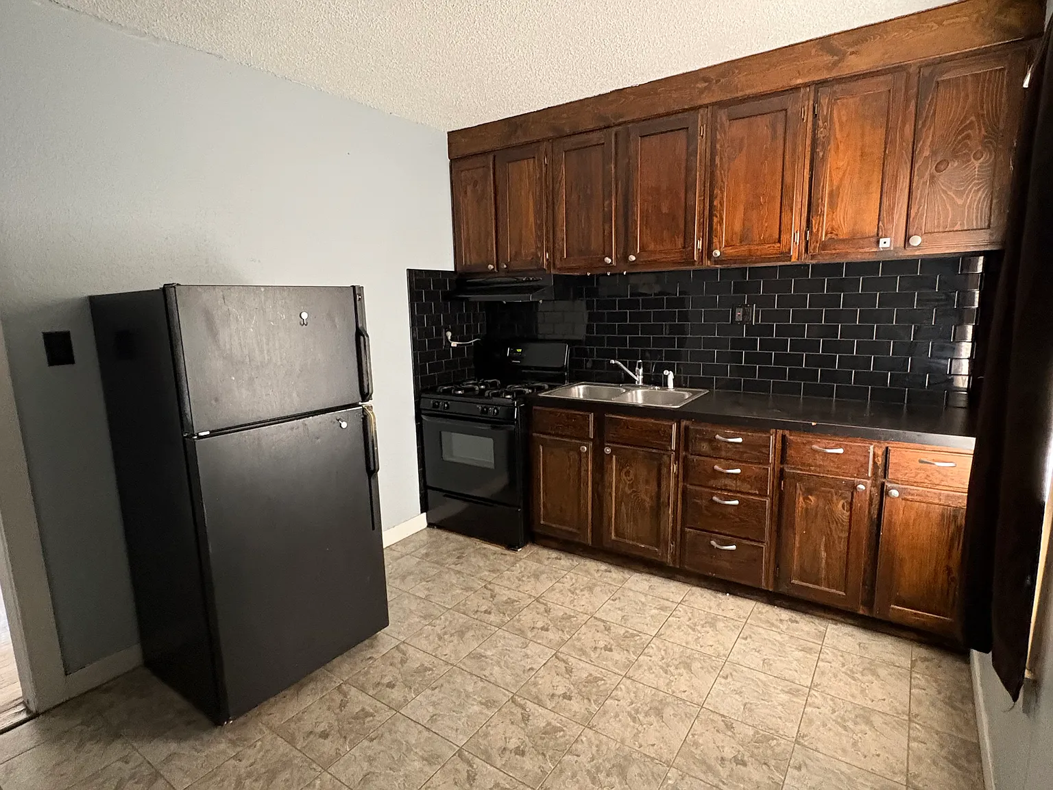344 Palm St — Photo 4