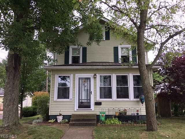 1st image of 318 Minnich Ave NW