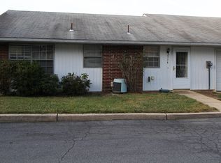 572 Sheffield Ct #B, Lakewood, NJ 08701