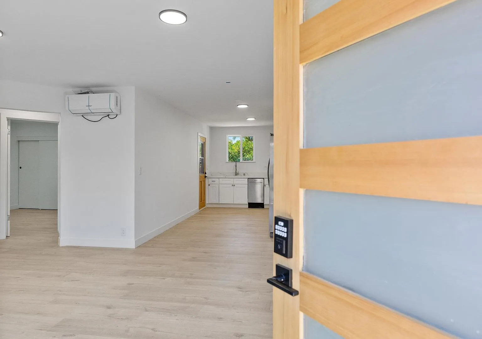 Davis 1120 — Photo 3