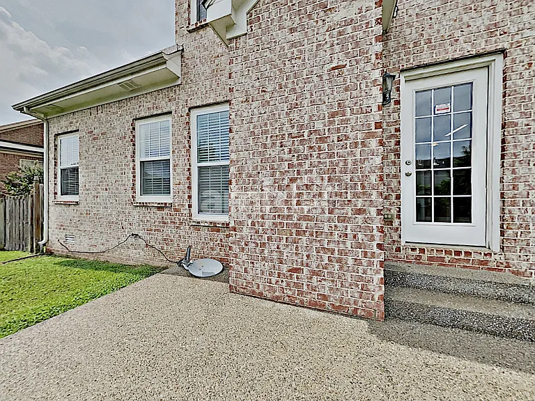 1017 Aenon Cir — Photo 20