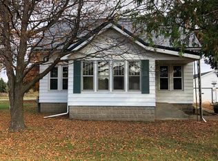 5652 N Mission Rd, Rosebush, MI 48878