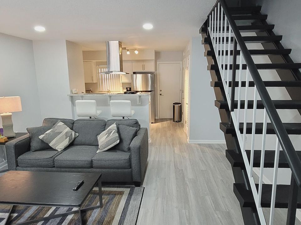Atlantic Courtyards Living Room & Kitchen
**Loft Style Floorplan**