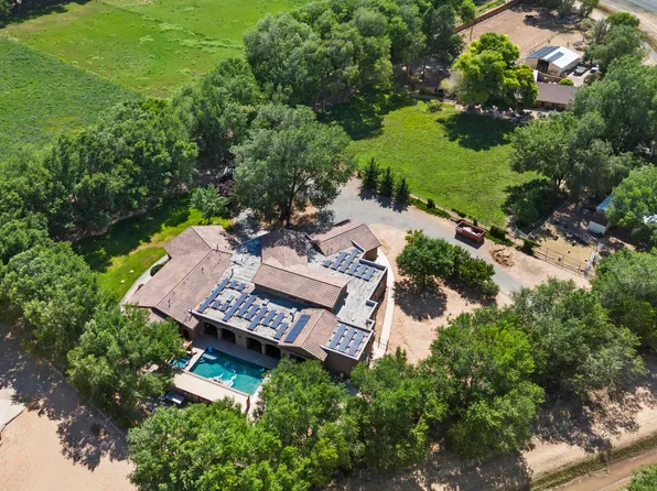 420 Calle Conejo, Corrales, NM 87048