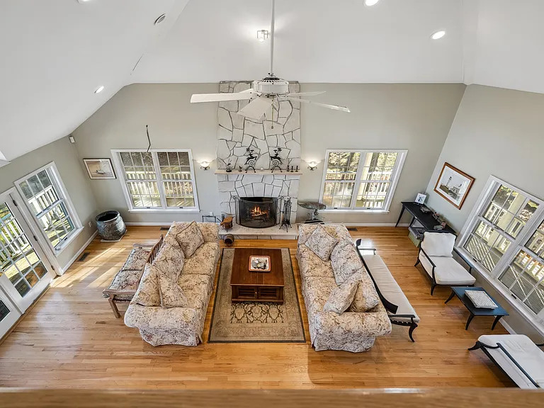8 Duckwood Ln — Photo 24