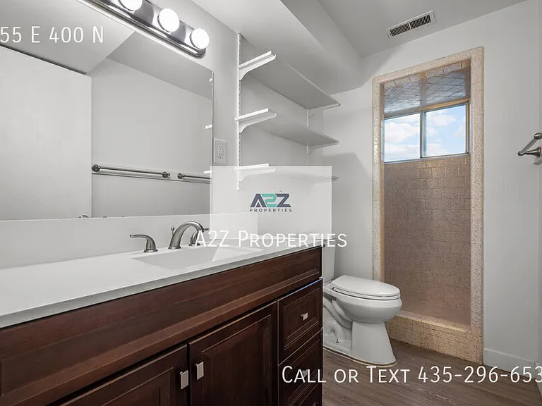 455 E 400 N — Photo 21