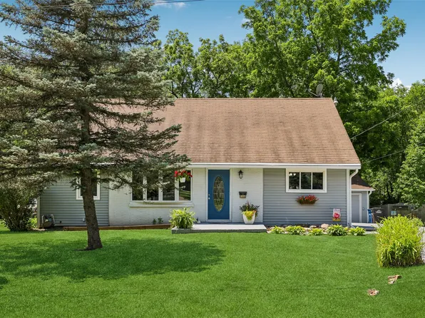 7404 SW 17th St, Des Moines, IA 50315