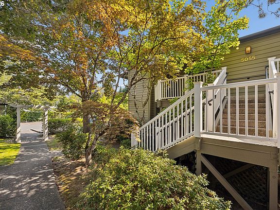 2nd image of 5055 Foothills Dr Unit G