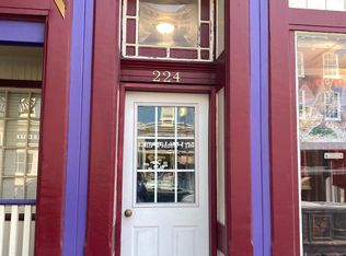 224 N Queen St APT 2, Martinsburg, WV 25401