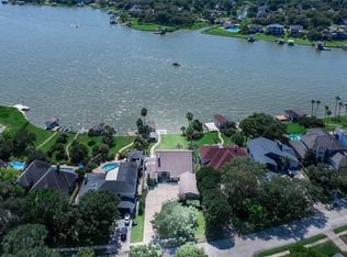 1623 Lake Arbor Dr, Seabrook, TX 77586