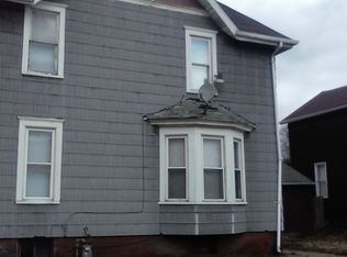 921 3rd St NW, Canton, OH 44703