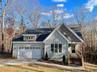 853 Spring Lake Dr, Iron Station, NC 28080