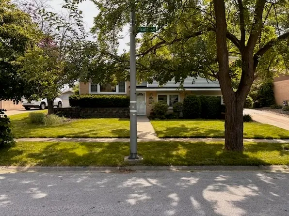 (undisclosed Address), Tinley Park, IL 60477