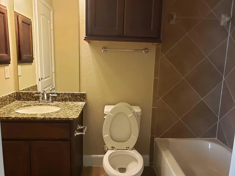 5927 Bristol Path Ln — Photo 24