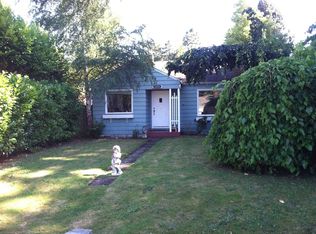 1025 NE 96th St, Seattle, WA 98115