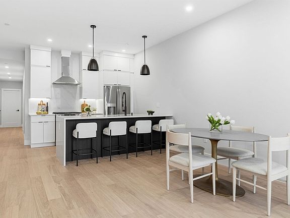 4th image of 74 Horace St #3