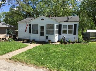 1915 Burling Dr, Alton, IL 62002