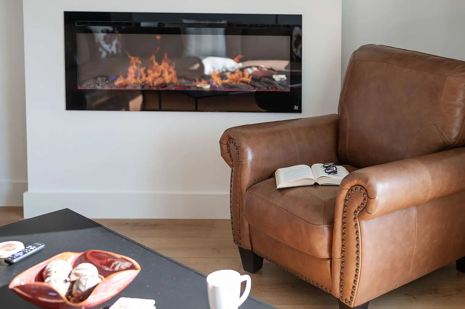 3 bed, 2.0 bath, 1248 sqft, $4,481 — Photo 4