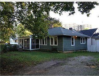 3rd image of 501 Ferris St