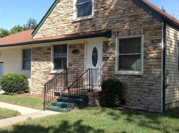 3324 Candlewood Dr, Hampton, VA 23666