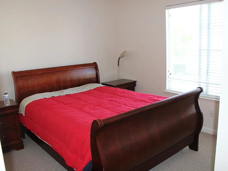 5068 Salon Dr — Photo 3