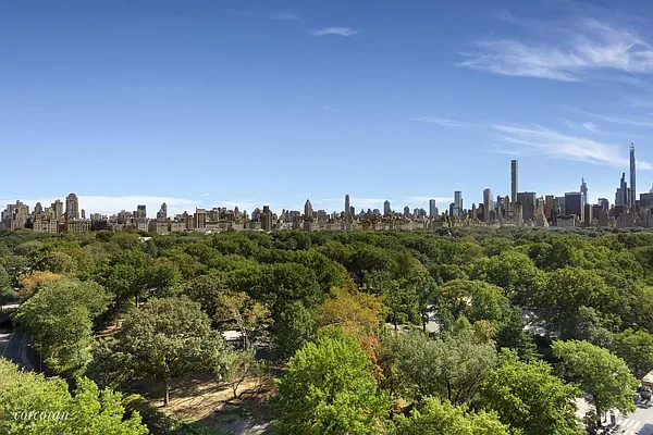 Sold by Corcoran | media 17