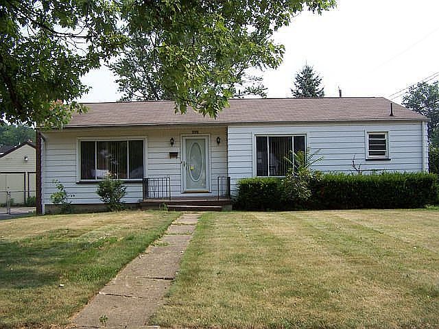 1st image of 205 Maywood Dr