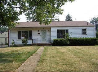 205 Maywood Dr, Youngstown, OH