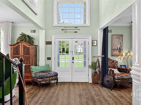 4th image of 276 Kingston Circle