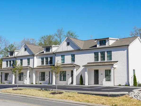 1008 Encore Dr, Cookeville, TN 38501