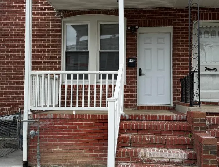 529 S Longwood St #A — Photo 1