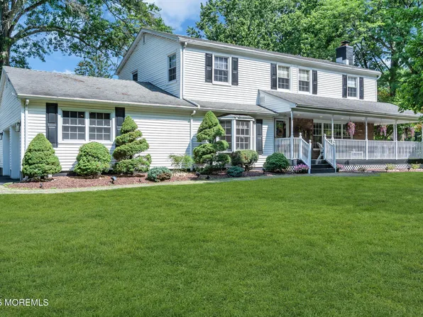72 Marcshire Drive, Middletown, NJ 07748